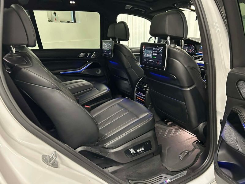 BMW X7 bild 13