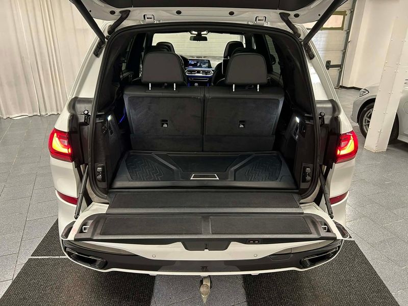 BMW X7 bild 17