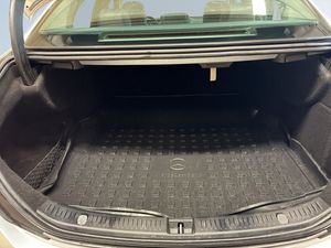 Mercedes E220 bild 12