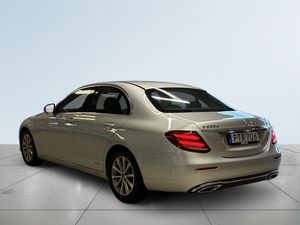Mercedes E220 bild 5