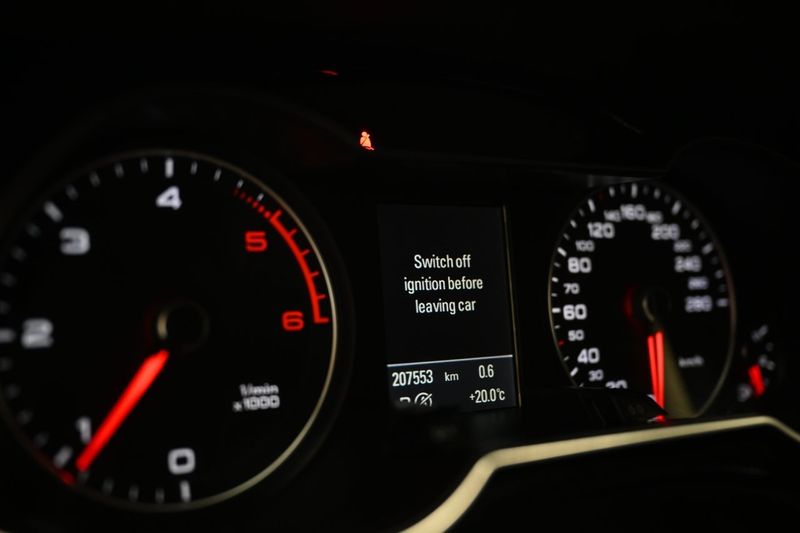 Audi A4 bild 16