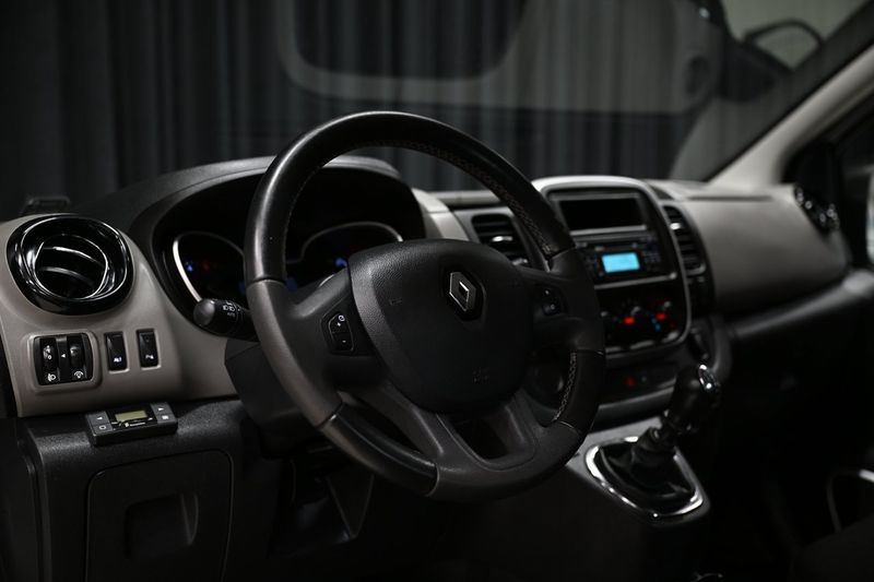 Renault Trafic bild 19