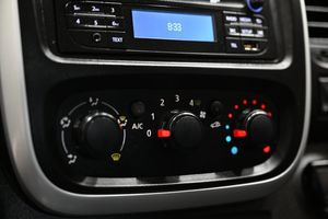 Renault Trafic bild 24