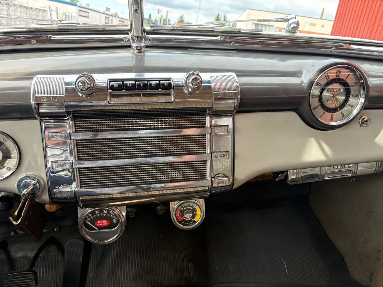 Vehicle image 22