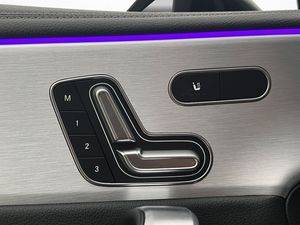 Mercedes A35 AMG bild 17