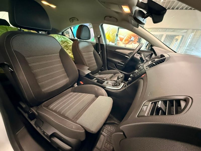 Opel Insignia bild 11