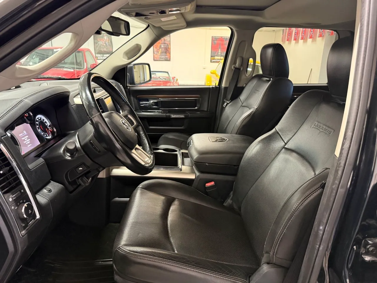 Vehicle image 17