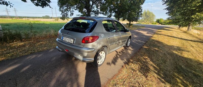 Peugeot 206 bild 3