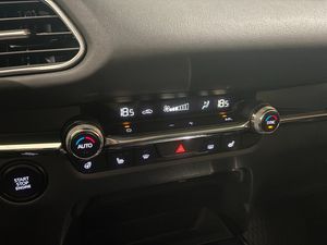 Mazda CX-30 bild 23