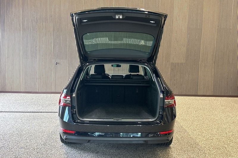 Skoda Superb bild 9