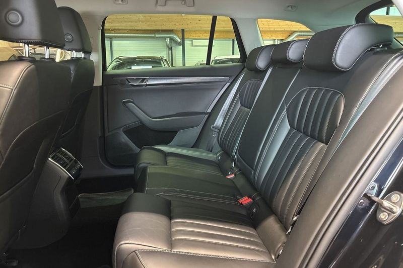 Skoda Superb bild 7