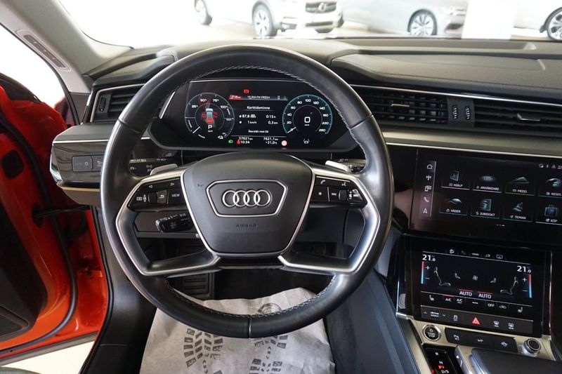 Audi Q8 e-tron bild 8
