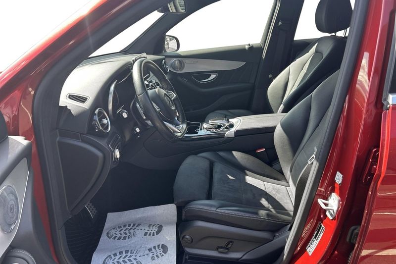 Mercedes GLC220 bild 10