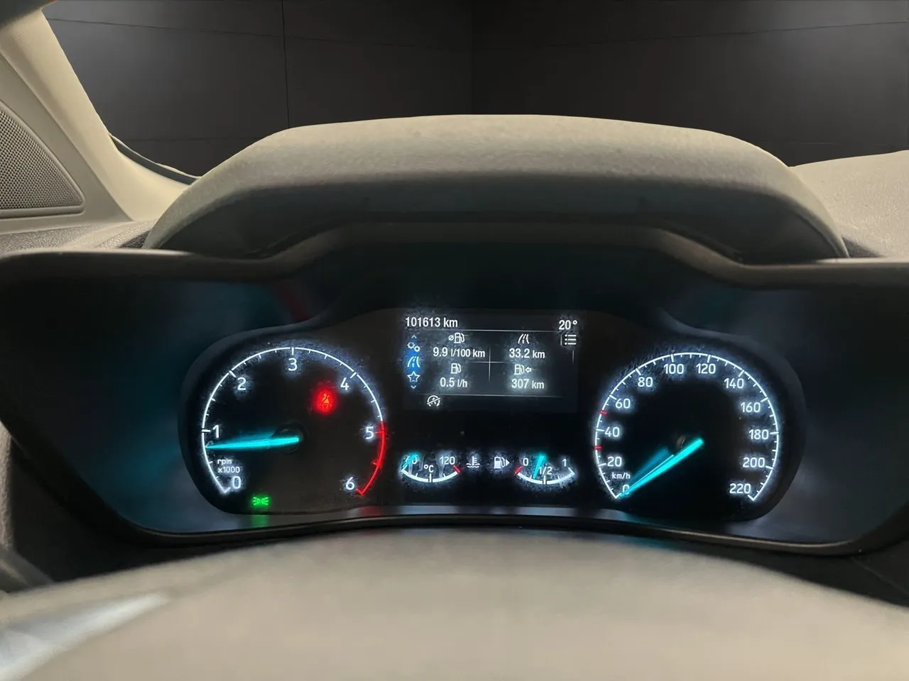 Vehicle image 13
