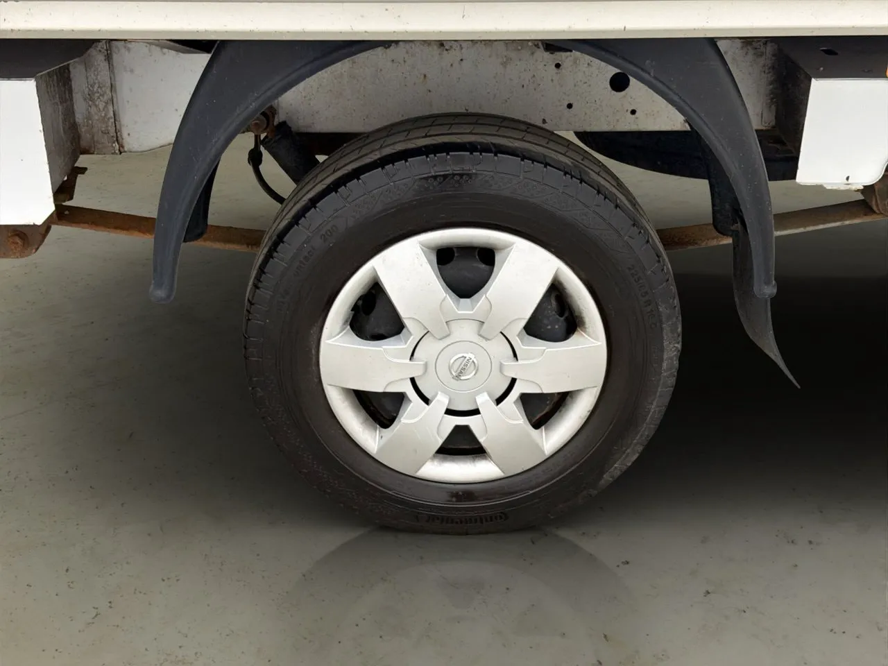 Vehicle image 23