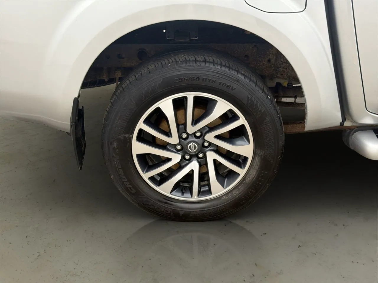 Vehicle image 33
