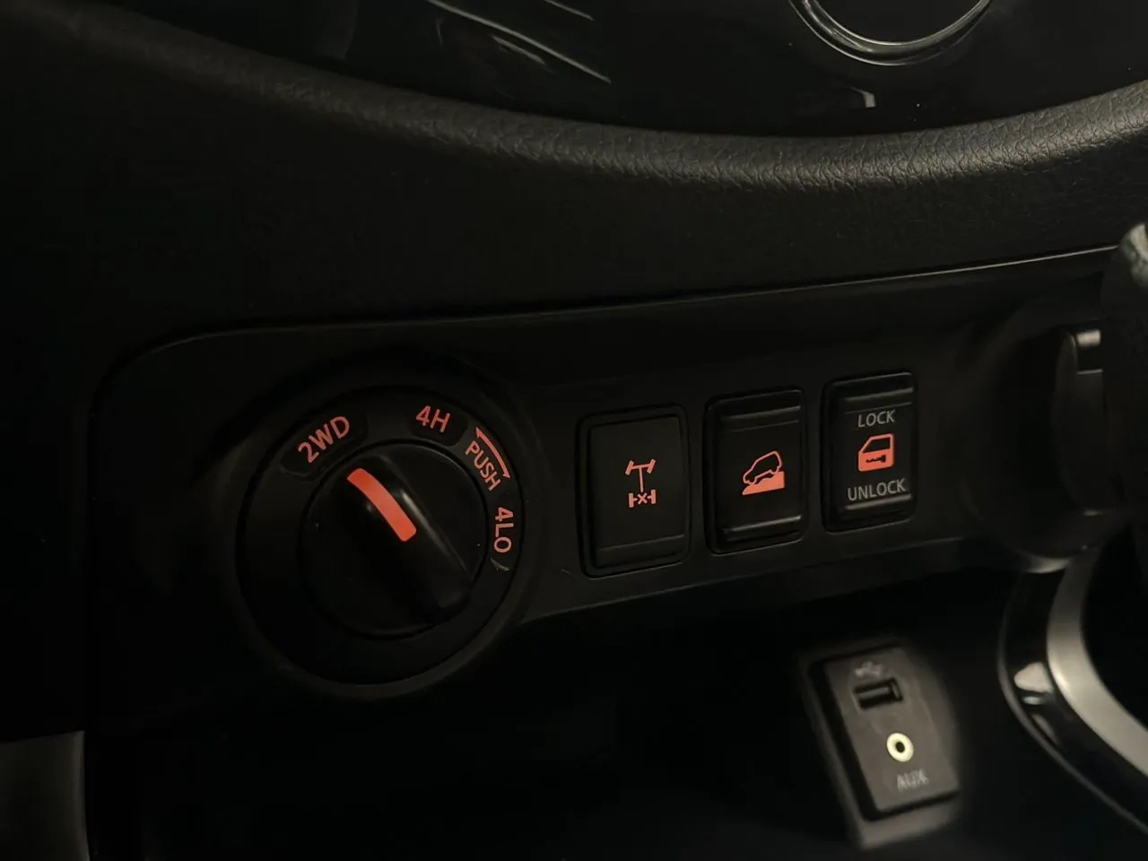 Vehicle image 26