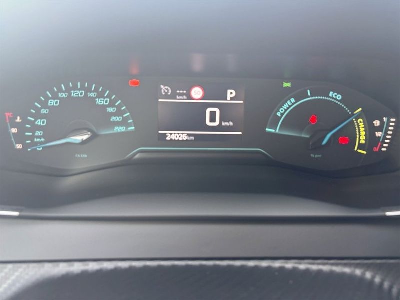 Peugeot 208 bild 9