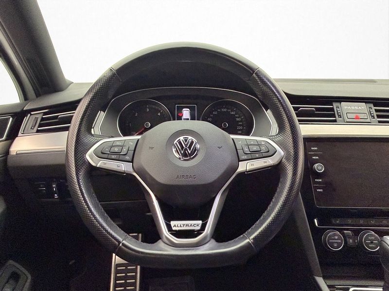 Volkswagen Passat bild 16