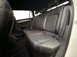 Volkswagen Passat bild 25
