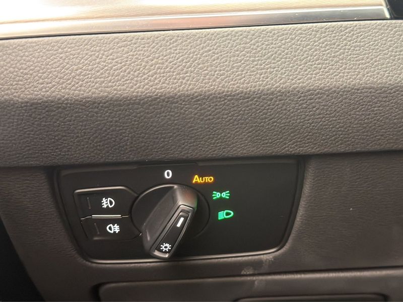 Volkswagen Passat bild 32