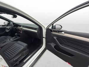 Volkswagen Passat bild 27