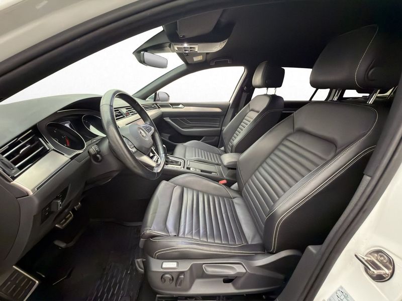 Volkswagen Passat bild 14