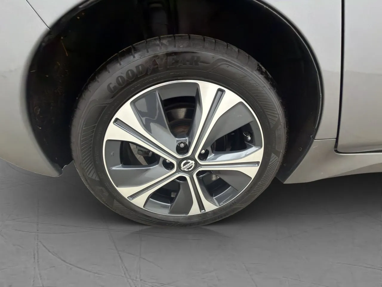 Vehicle image 31