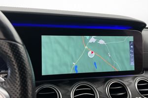 Mercedes E220 bild 17