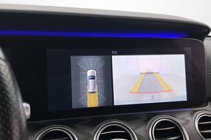 Mercedes E220 bild 16