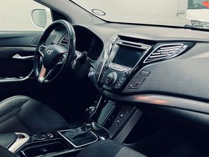 Hyundai i40 bild 8