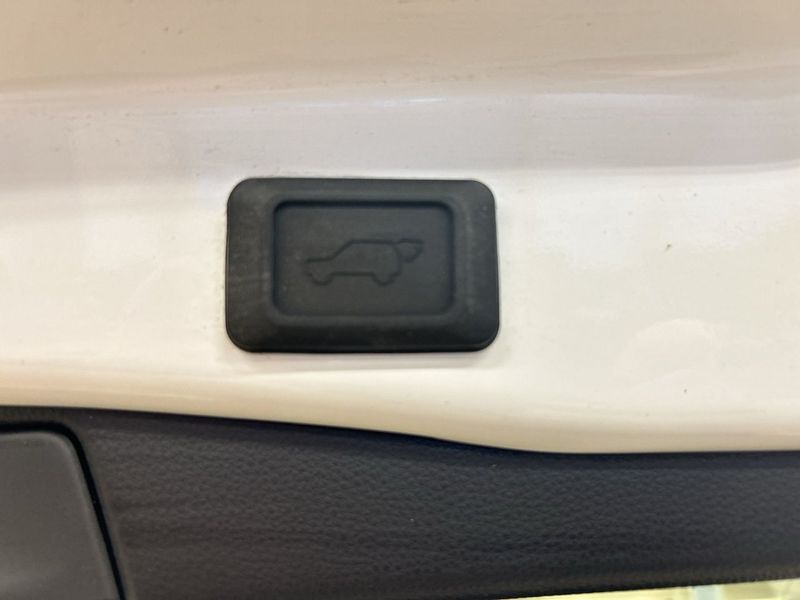 Toyota RAV4 bild 22