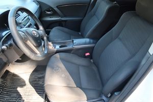 Toyota Avensis bild 6