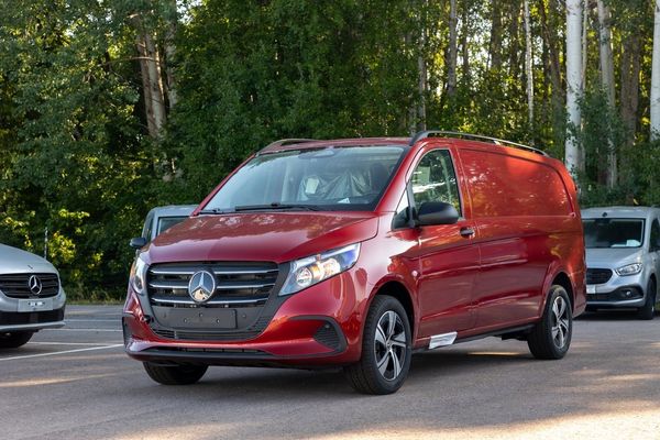 Mercedes Vito 116 116 CDI 4x4 skåp ex. lång Pro - 2026