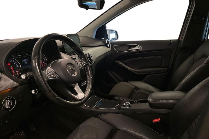 Mercedes B200 bild 11