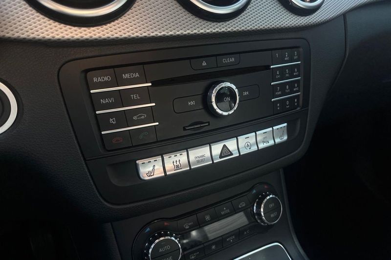 Mercedes B200 bild 18