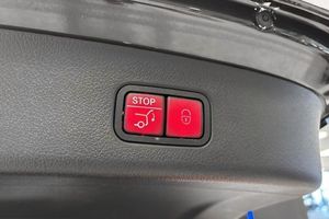 Mercedes GLC220 bild 15