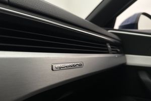 Audi A4 bild 22