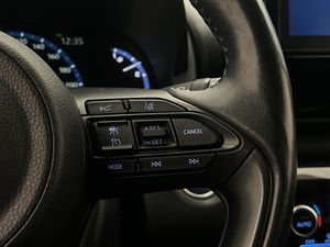 Toyota Yaris Cross bild 21