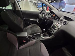 Peugeot 308 bild 4