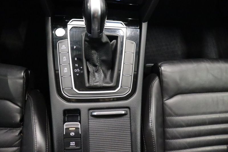 Volkswagen Passat bild 24