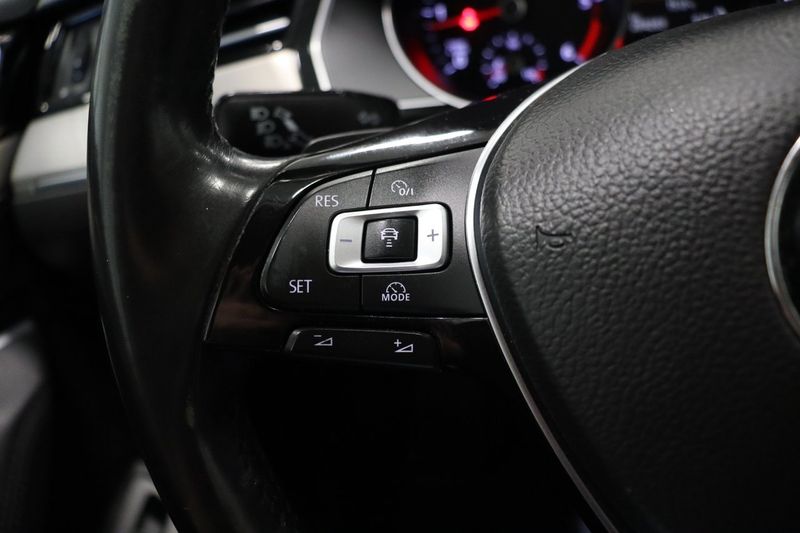 Volkswagen Passat bild 16