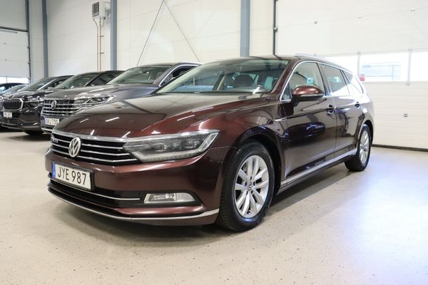 Volkswagen Passat Sportscombi 2.0 TDI 4Motion Drag B-Kam Kamrembytt 190hk - 2016