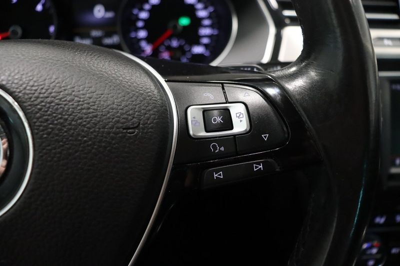 Volkswagen Passat bild 17