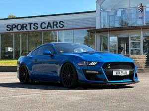 Ford Mustang bild 1