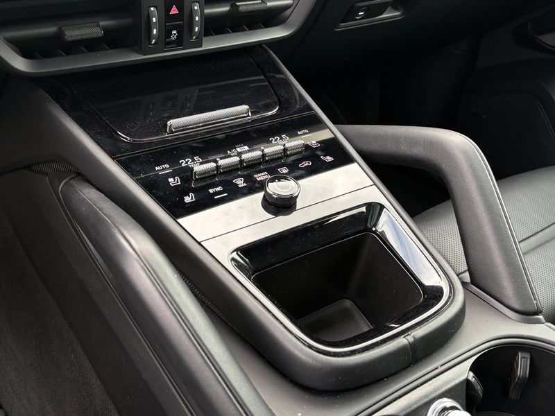 Porsche Cayenne bild 16