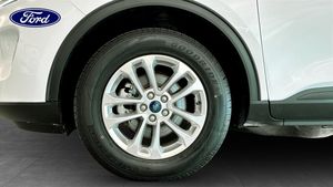 Ford Kuga bild 9