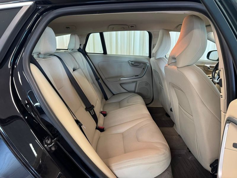 Volvo V60 bild 22