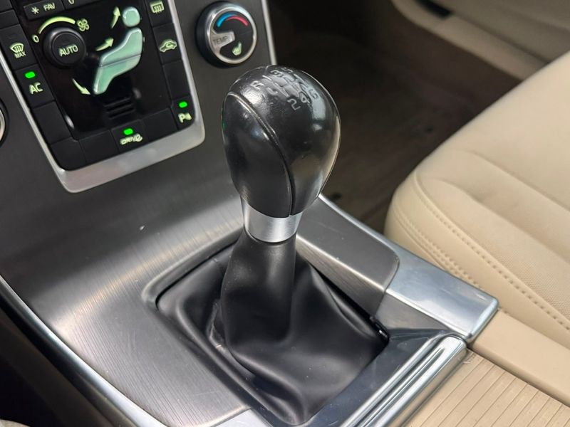 Volvo V60 bild 19