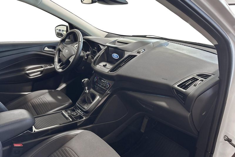 Ford Kuga bild 7